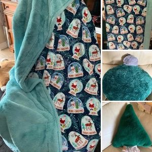 Minky Xmas Blanket & Pillows